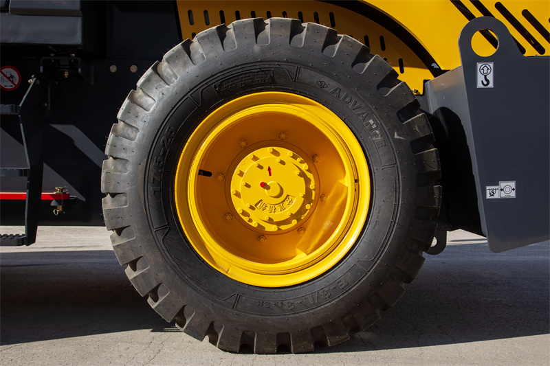 Con lăn trống đơn 10 tấn Con lăn trống đơn 10 tấn