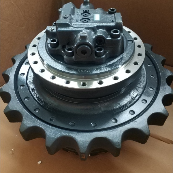 Động cơ di chuyển của máy xúc