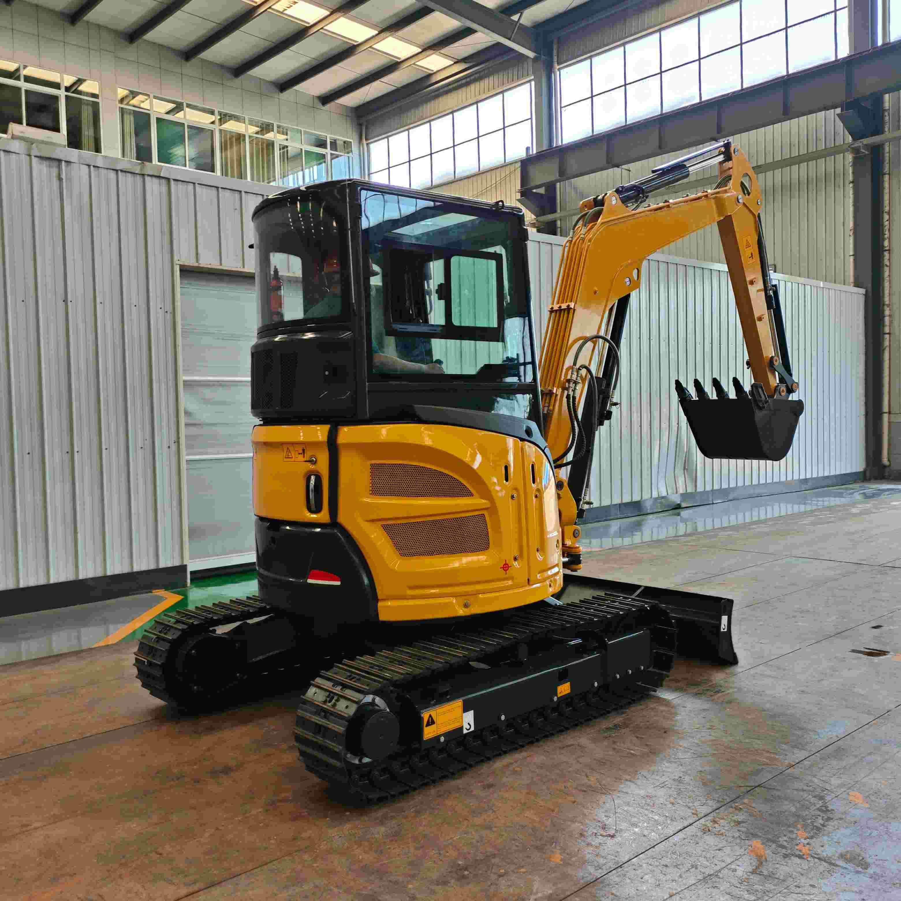 3-тонний міні-екскаватор