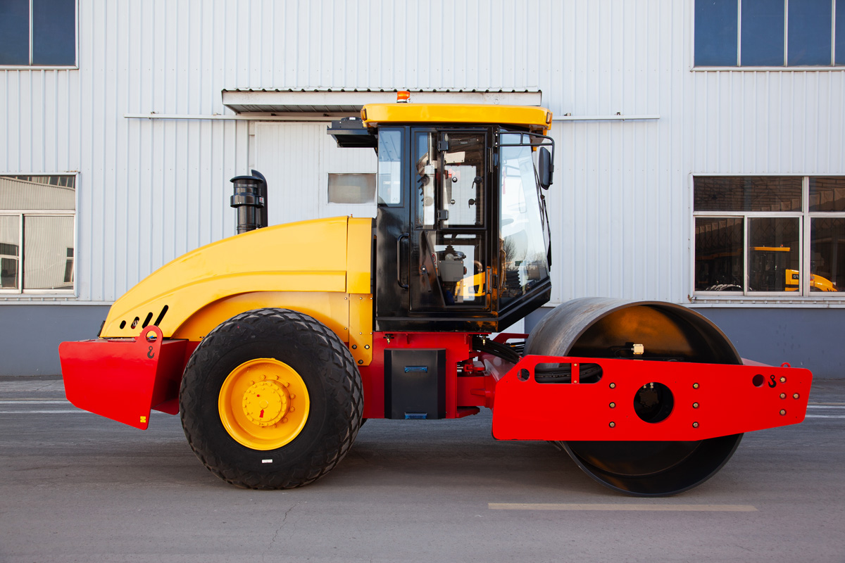 Máy lu một trống 14 tấn Máy lu một trống 14 tấn