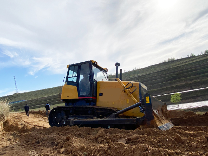 Bulldozer da 12 tonnellate