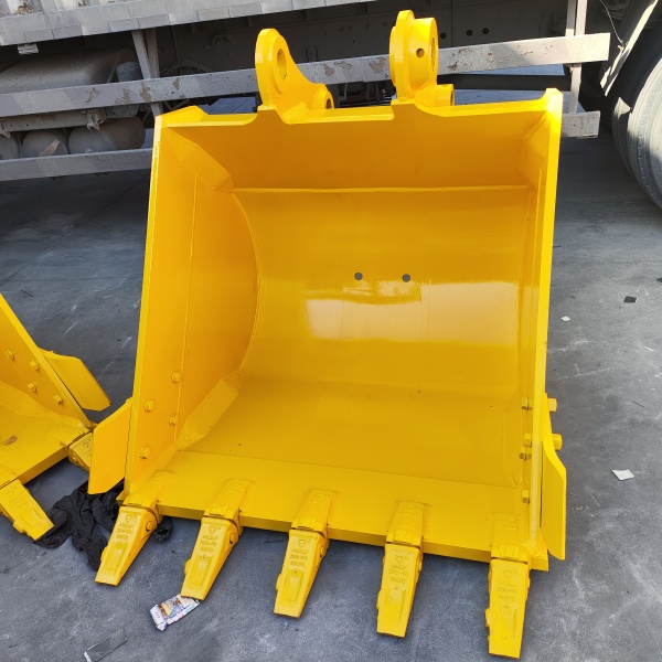 3 cupe verticale pentru săpat