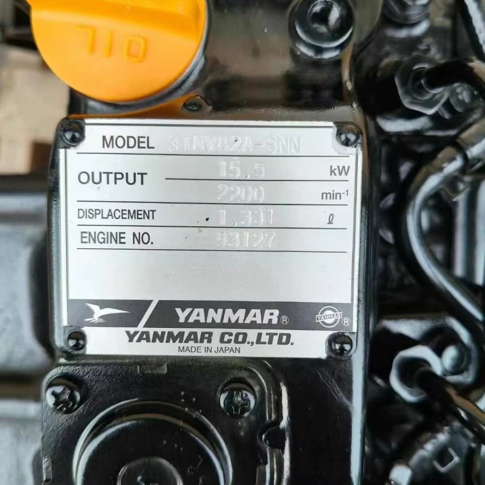 Động cơ phun nhiên liệu trực tiếp 3TNV82A