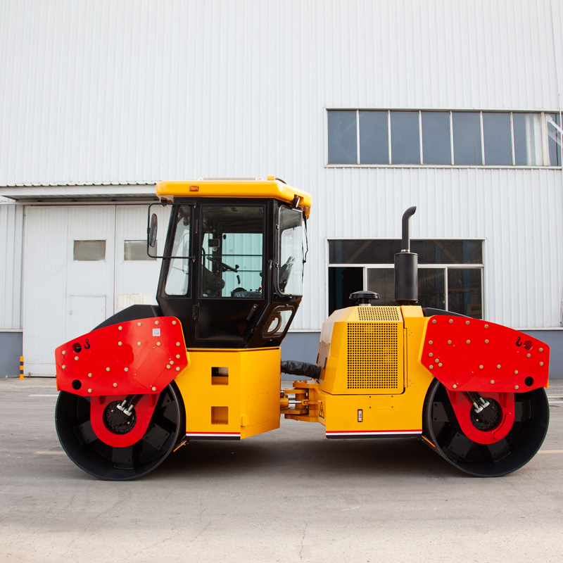 Rolo vibratório tandem de 14 toneladas