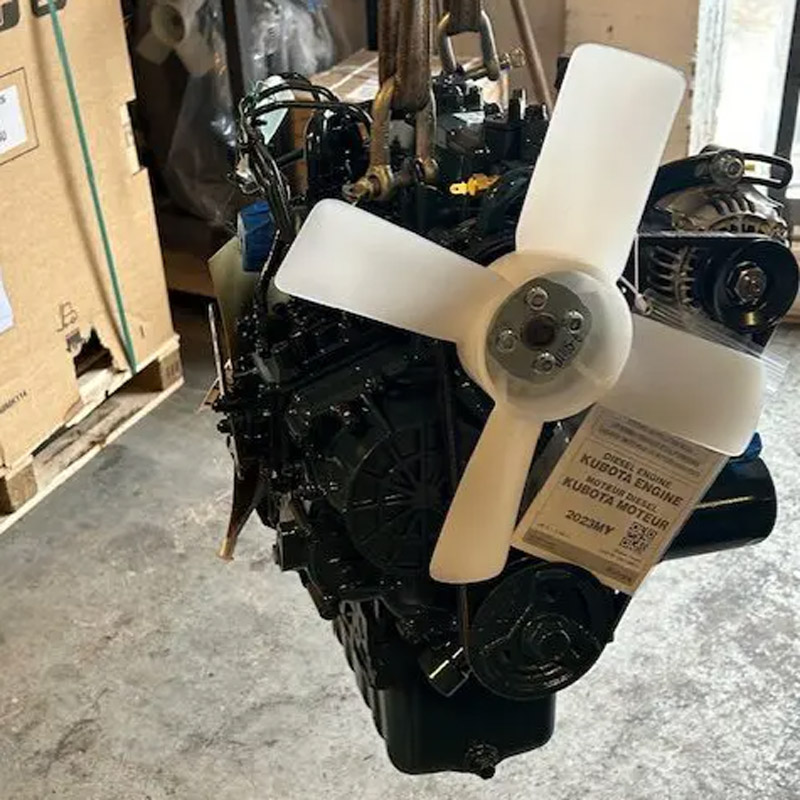- Motor de schimb Kubota D1005 nou-nouț pentru încărcătoare compacte și basculante