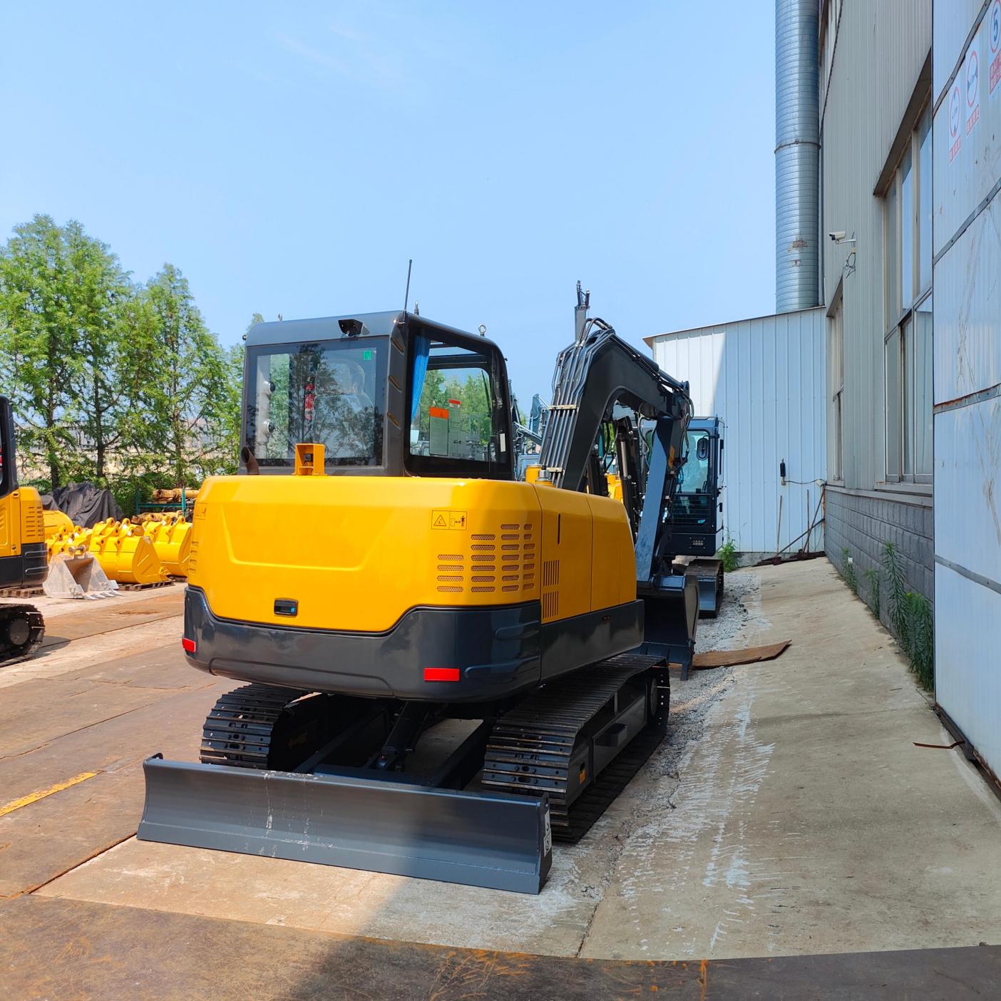 6-тонний екскаватор