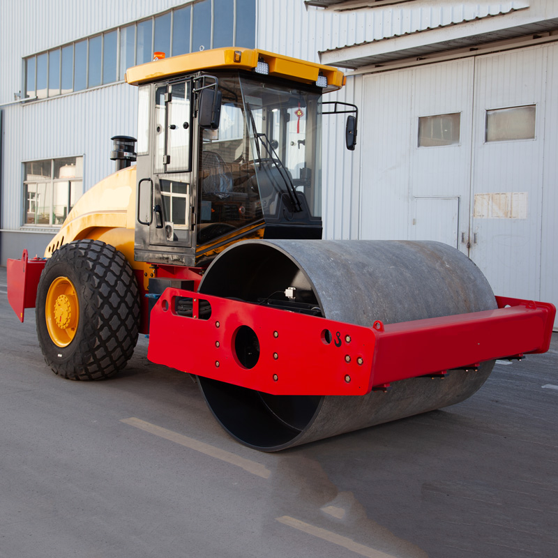 Máy lu trống đơn Bomag 145D 14 tấn