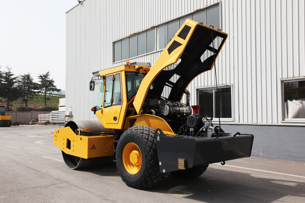 12 Tonluk Tek Tamburlu Silindir