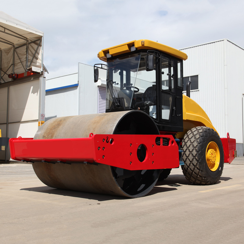 Con lăn bánh thép đơn, hệ thống dẫn động kép hoàn toàn bằng thủy lực