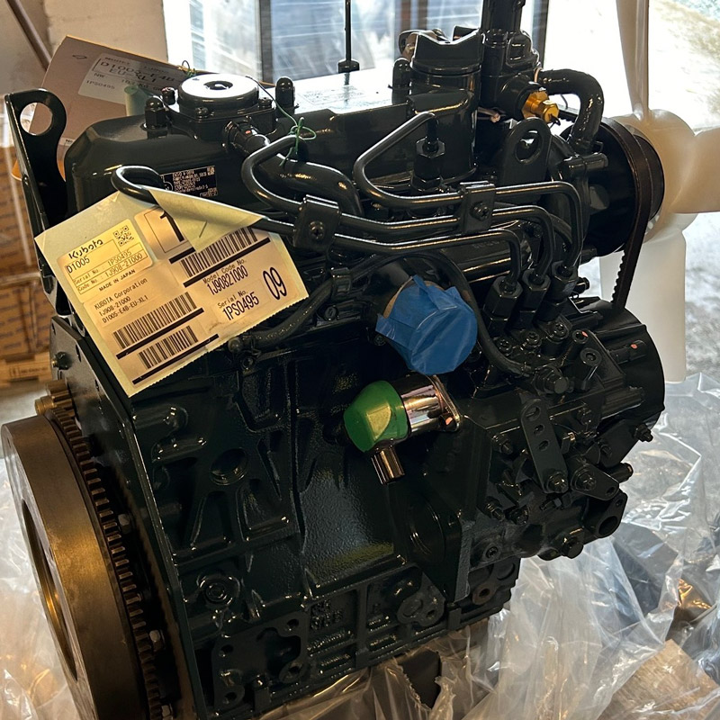 - Motor diesel compact Kubota D1005-EF03 (1.0L, 26CP) pentru uz industrial