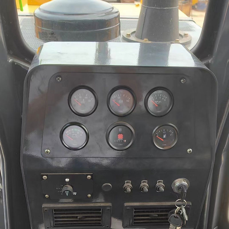 tabloul de bord buldozer