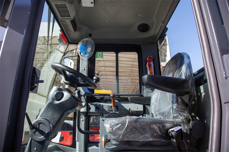 Con lăn trống đơn 10 tấn Con lăn trống đơn 10 tấn