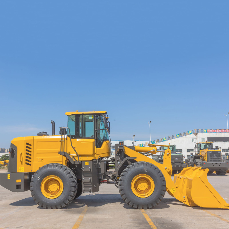 Carregadora de 5 toneladas e 218 HP